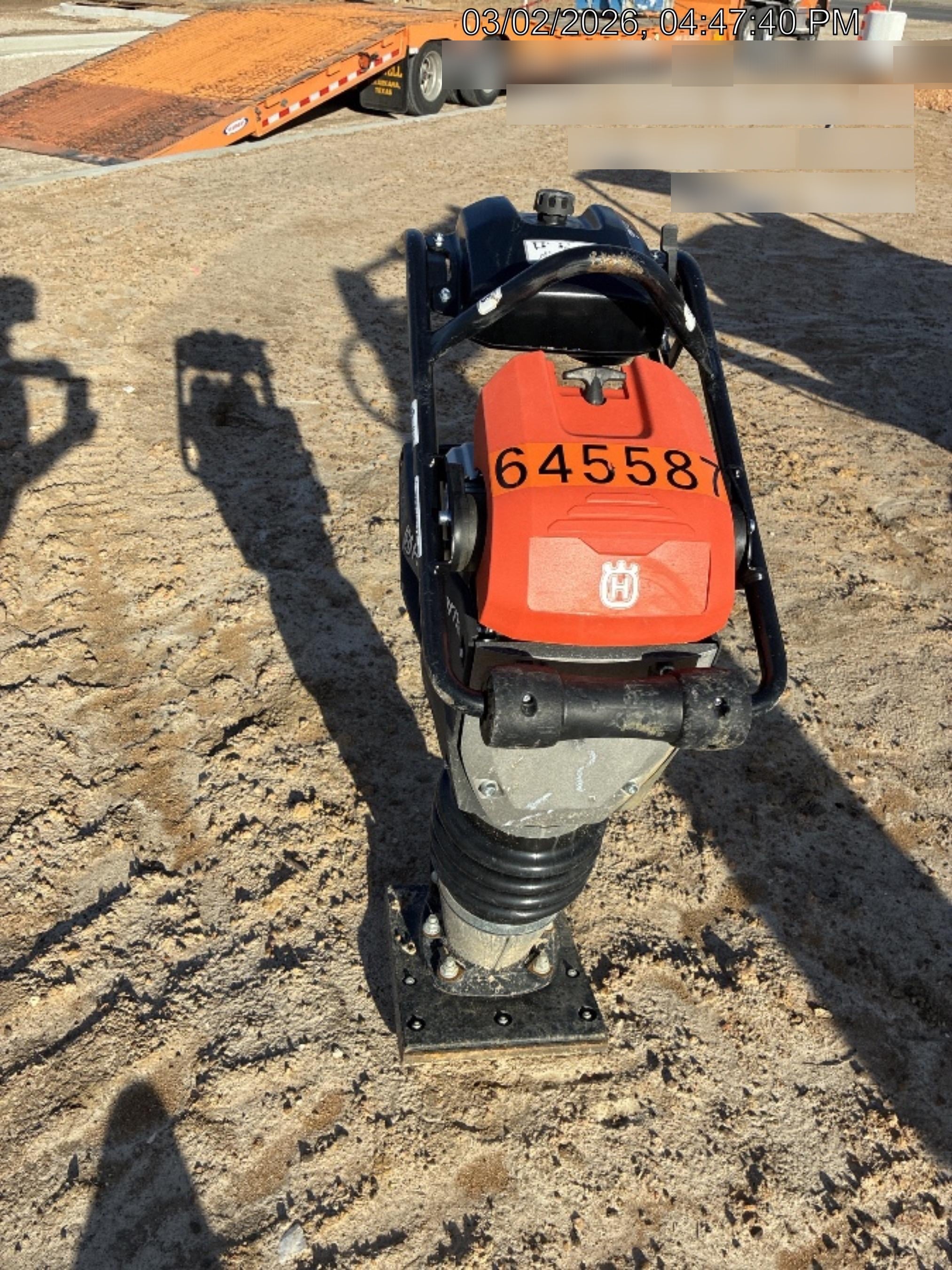 2026 HUSQVARNA LT6005