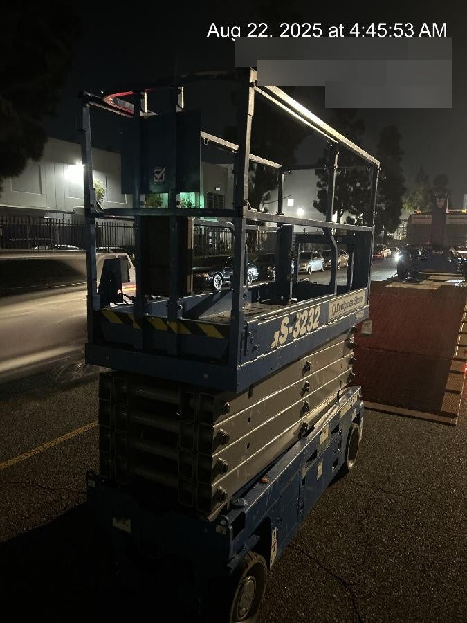 2022 GENIE GS-3232
