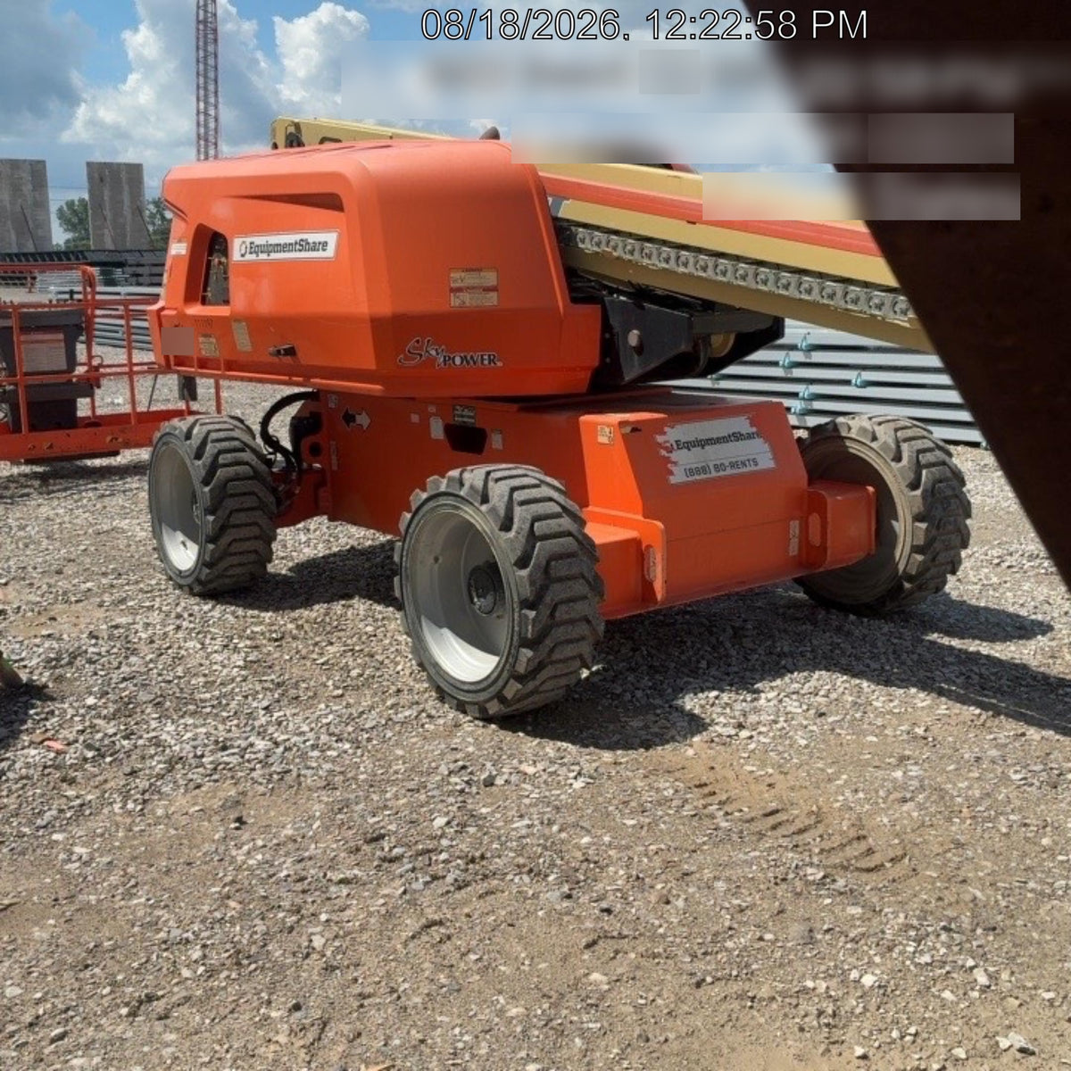2020 JLG 600S