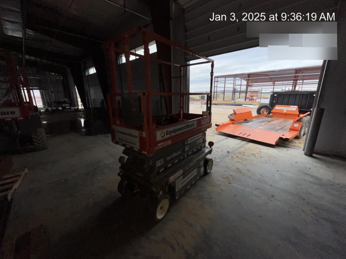 2021 SKYJACK SJ3219