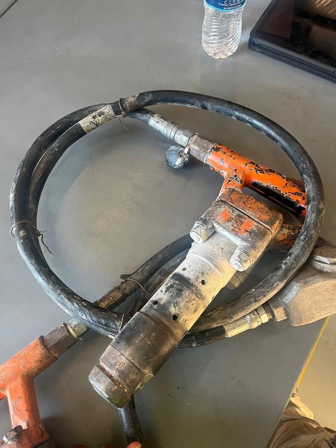 2019 MICHIGAN PNEUMATIC ES-CH3R-TRACKER