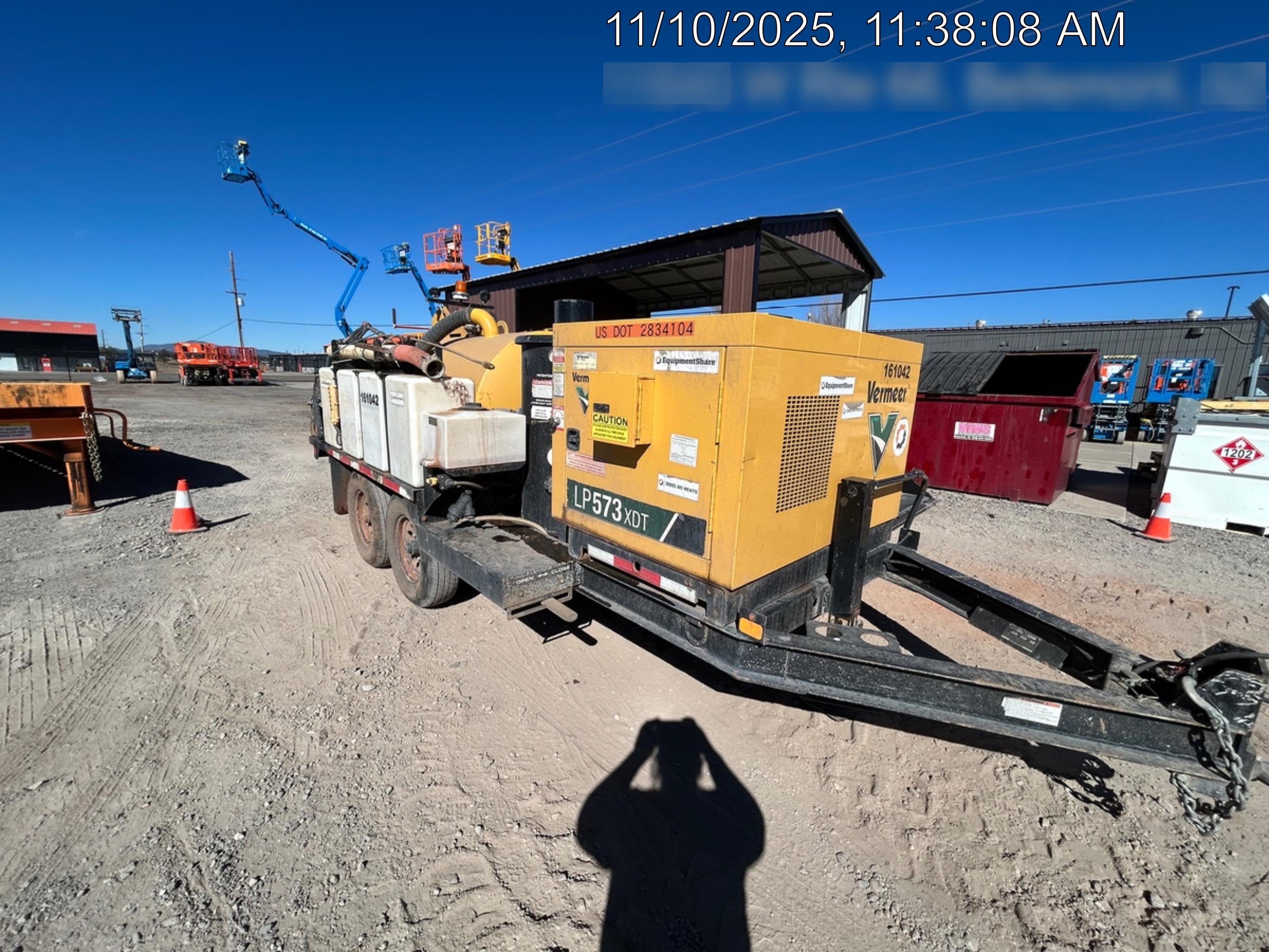 2021 Vac-Tron LP573XDT T4 Koehler Diesel Engine, 500 Gallon Debris Tank, x2 100 Gallon Water Tanks