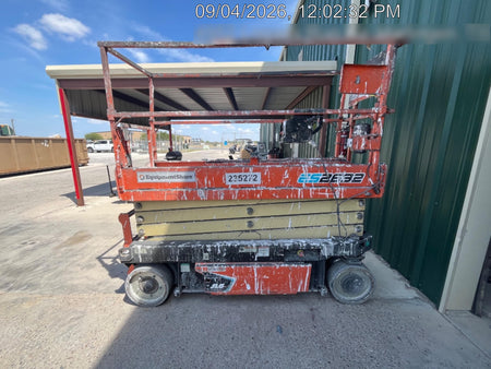 2022 JLG ES2632