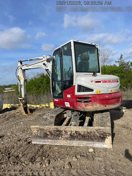 2022 TAKEUCHI TB250-2C