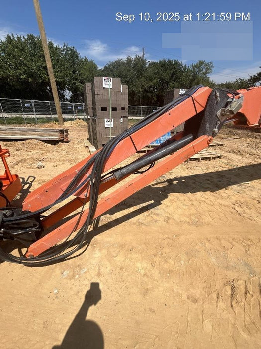 2019 JLG 660SJ