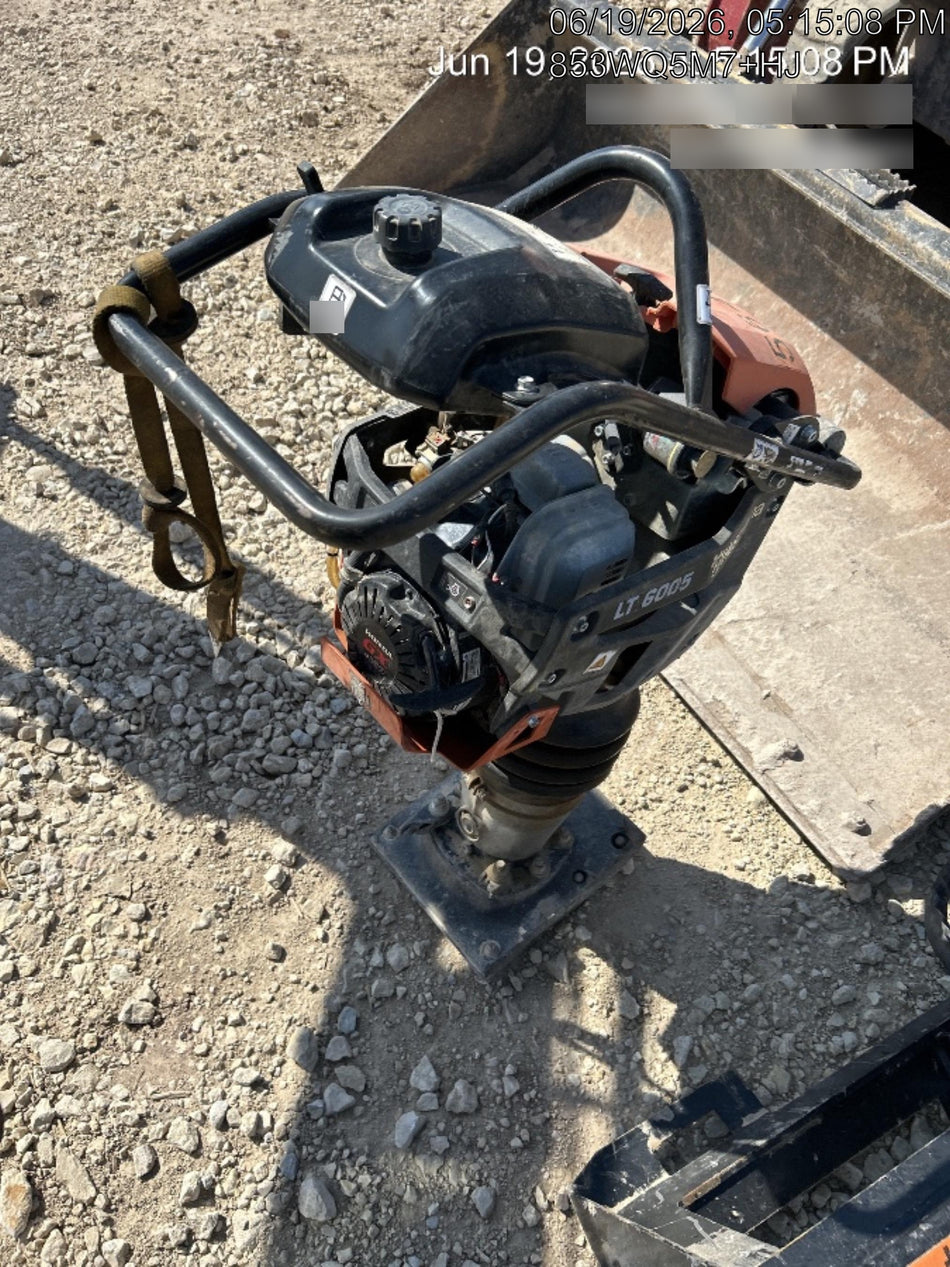 2025 HUSQVARNA LT6005