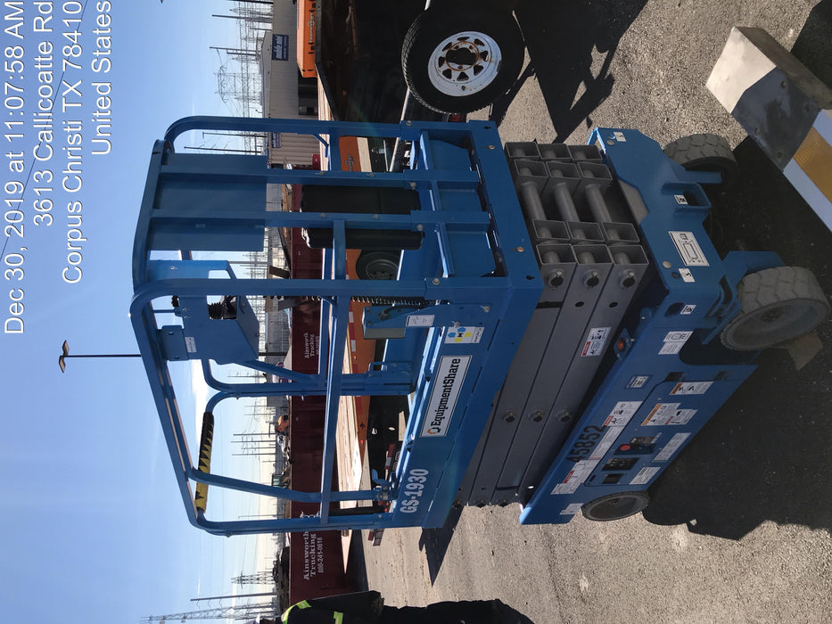 2019 Genie GS-1930 Fixed rails with chain Entry