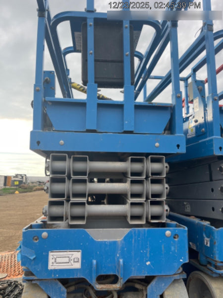 2020 Genie GS-1930 Solid Non Marking Tires, Beacon, Folding rails with half height swing gate, 800W Inverter