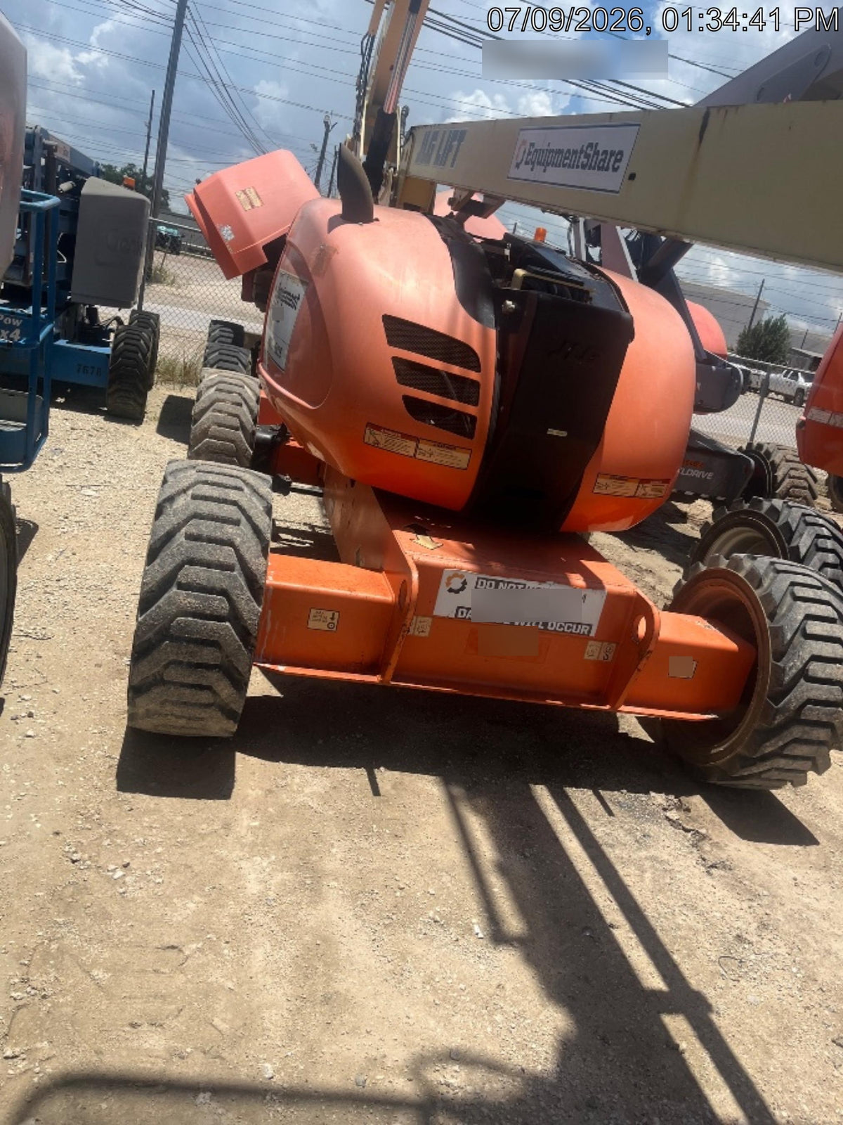 2019 JLG 600AJ