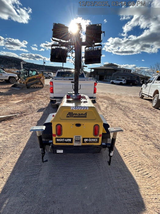 2022 Allmand NLV3GR (4) LED Light Fixture 350W, 23' Vertical Mast, 3kW Prime, Towable, ES Decals, T3