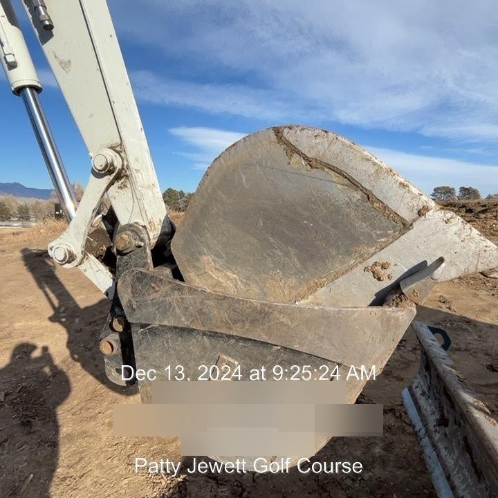 2024 TAG MANUFACTURING 18" HD Bucket - Tag