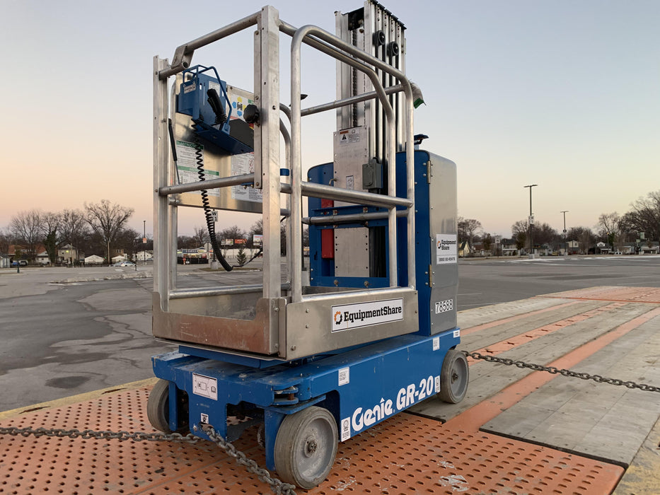 2020 GENIE GR-20