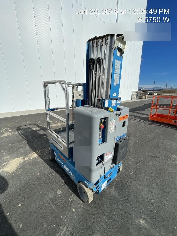 2021 GENIE GR-20