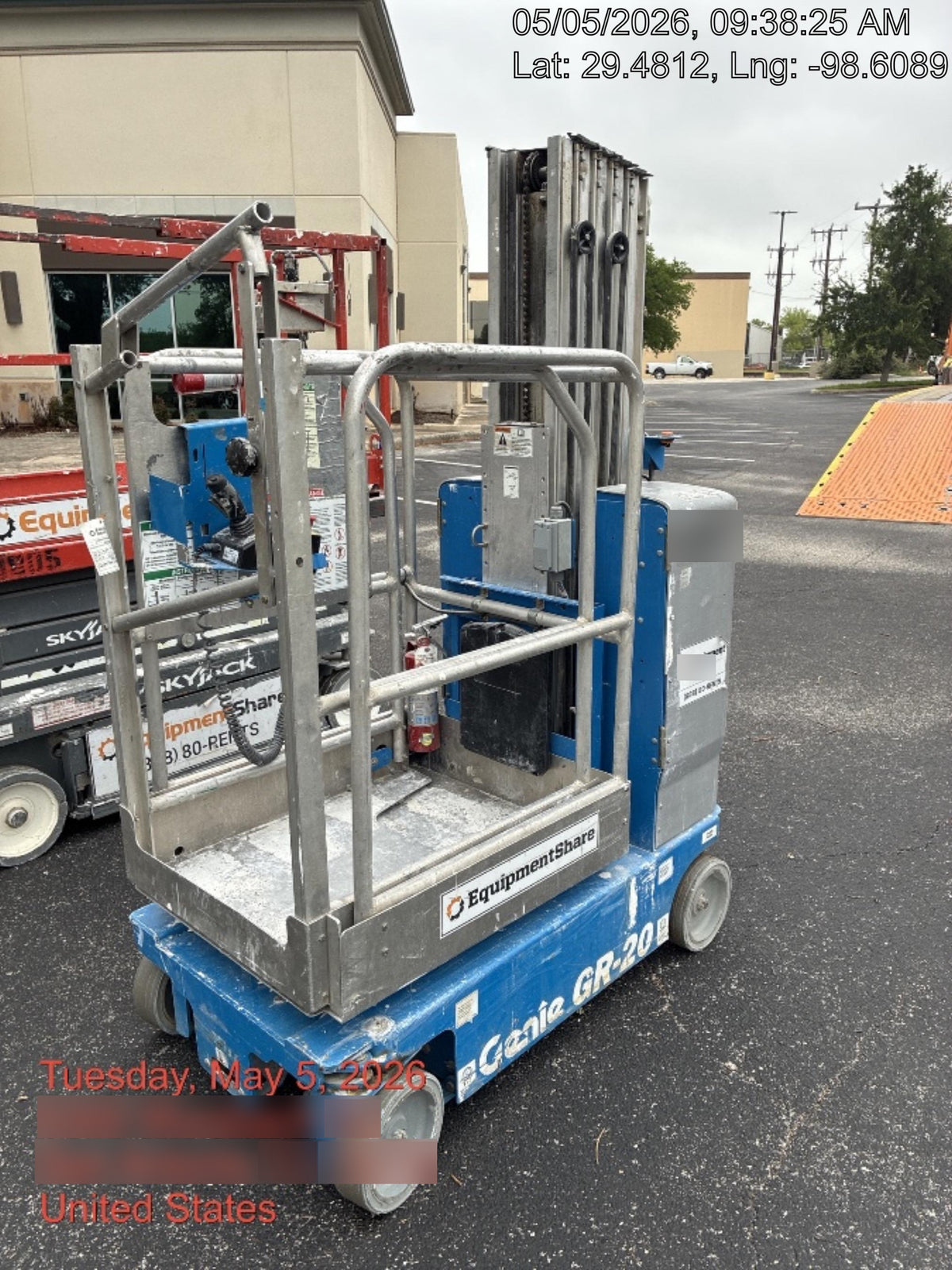 2020 GENIE GR-20