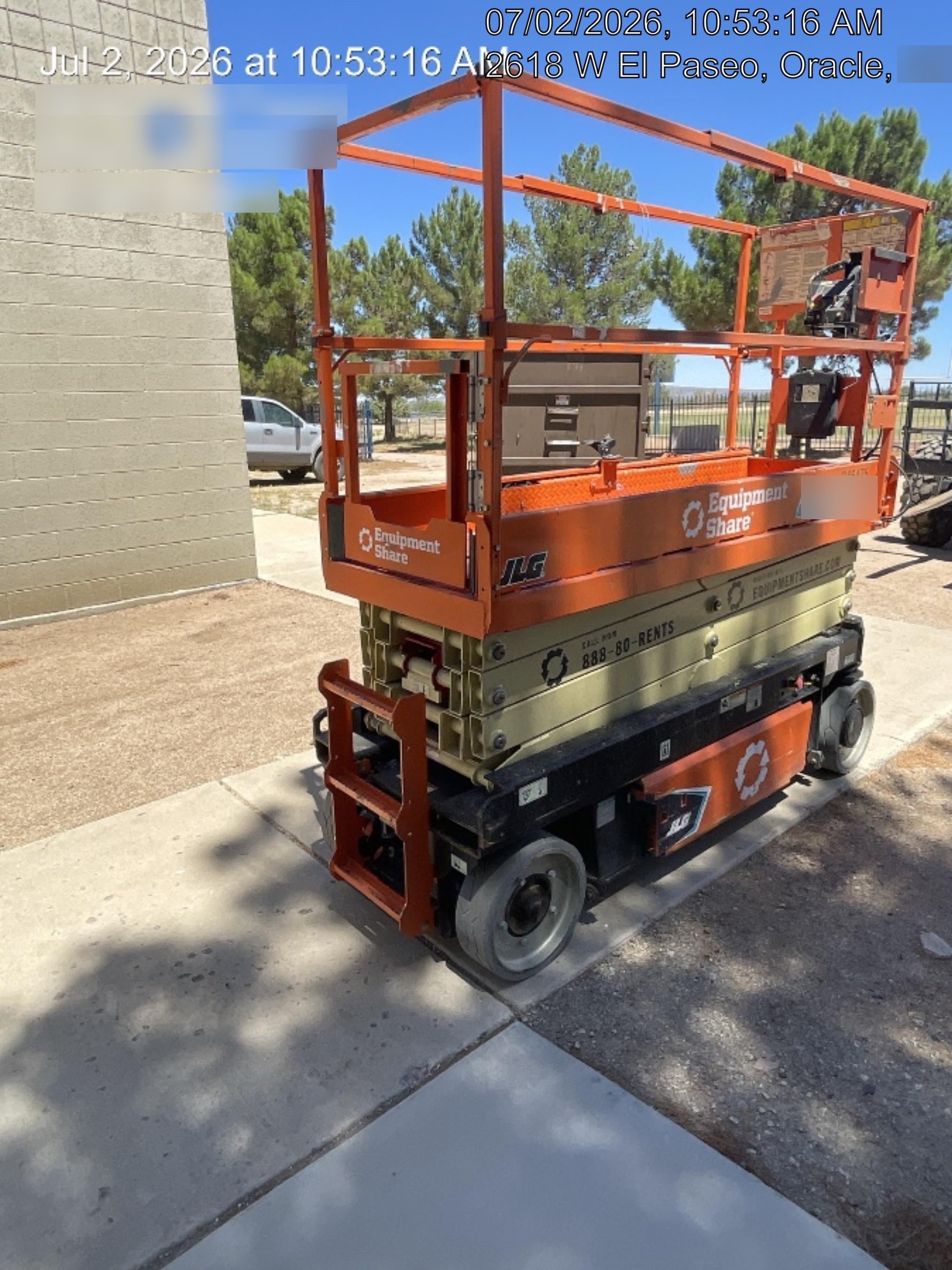 2022 JLG ES2632