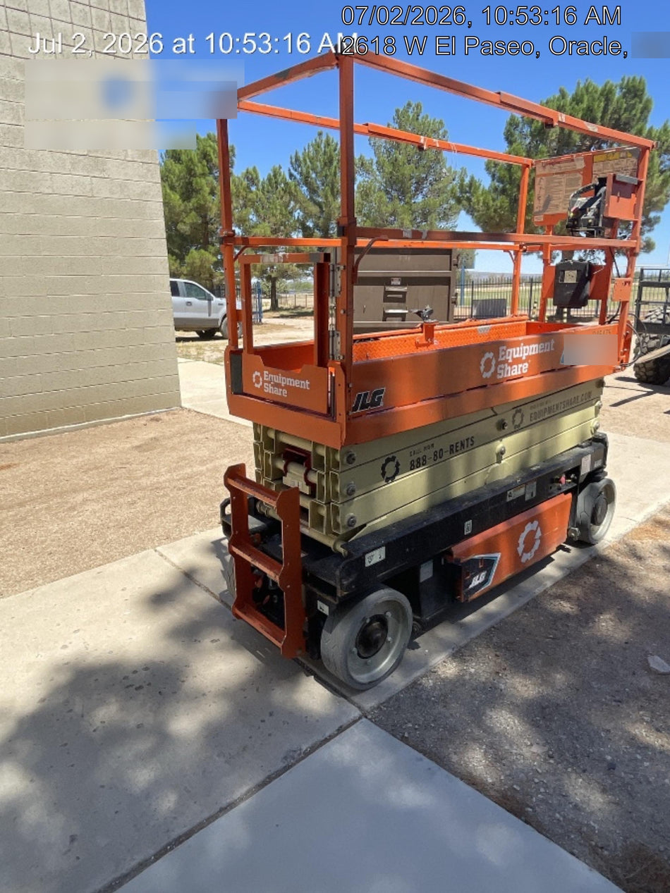 2022 JLG ES2632