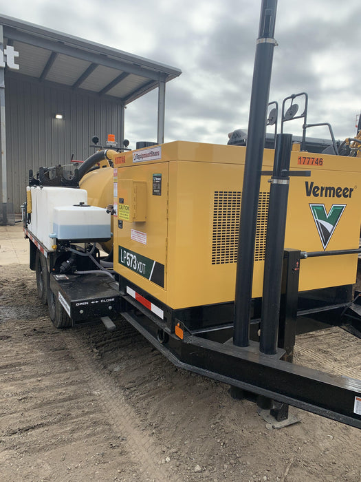 2021 VAC-TRON LP573XDT