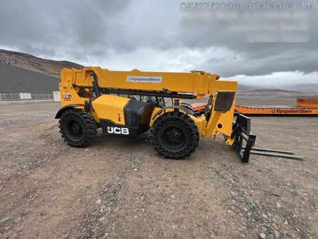 2021 JCB 512-56
