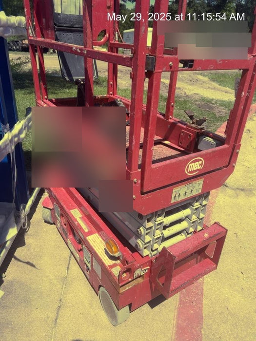 2019 MEC 1330SE Motion Alarm, Beacon, Includes MachineLink keypad and telematics device