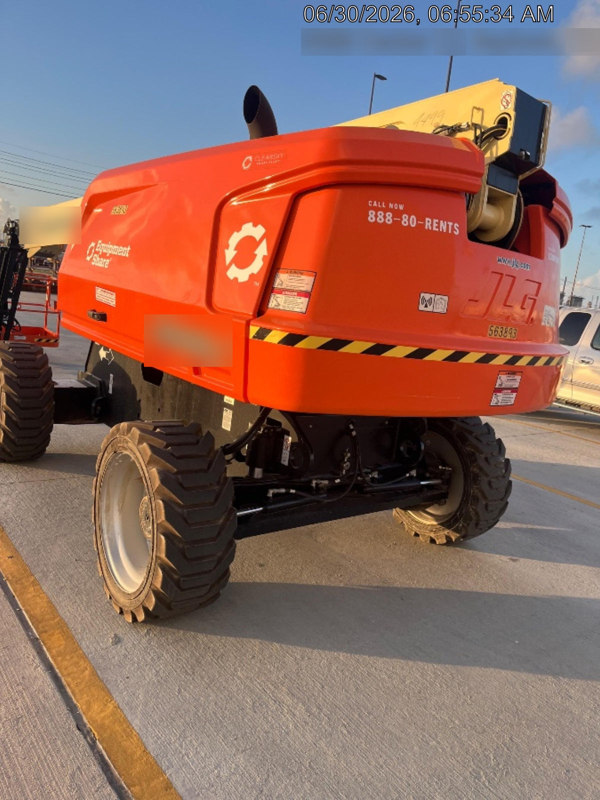 2025 JLG 660SJ