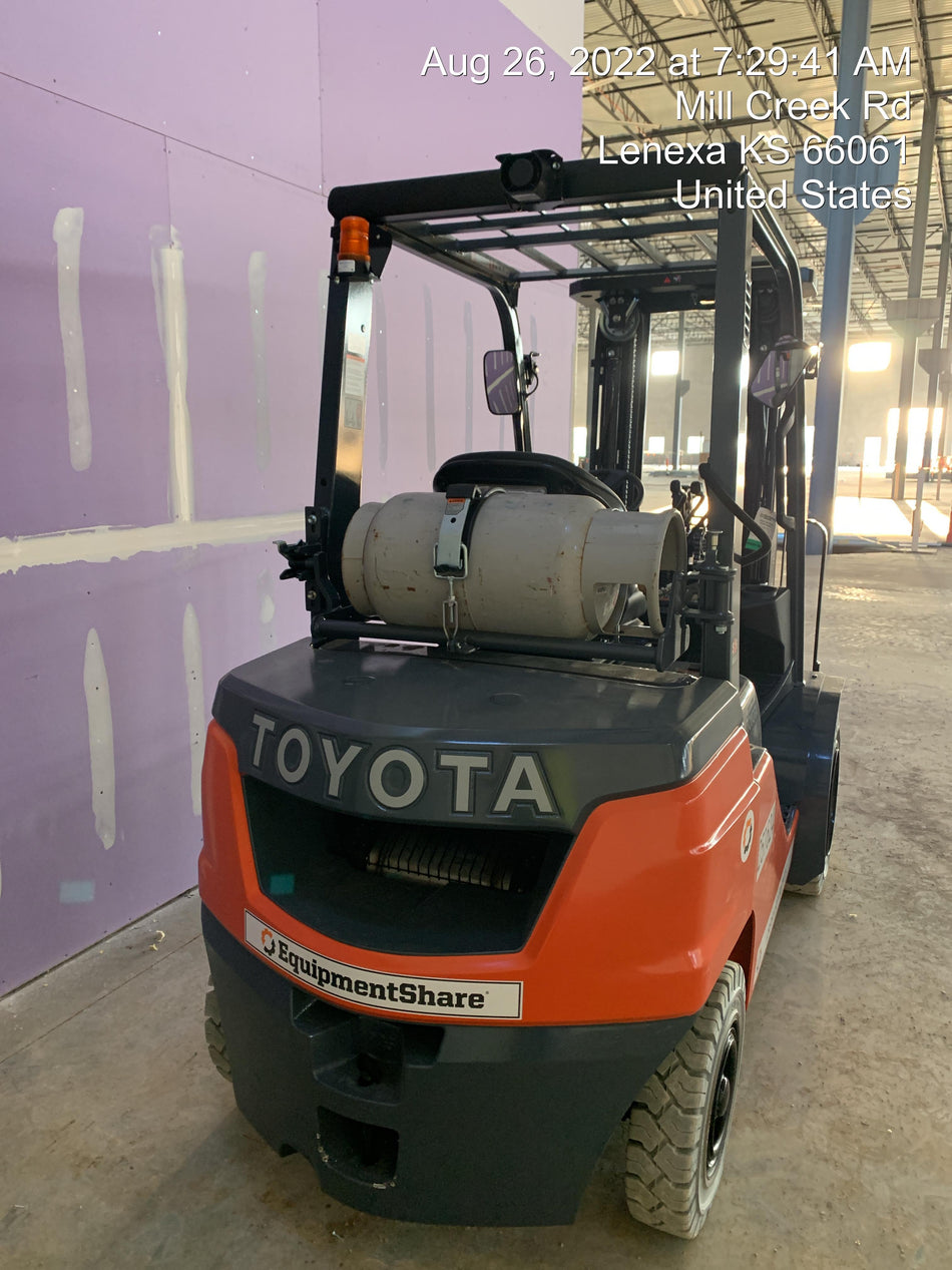 2022 TOYOTA 50-8FGU25