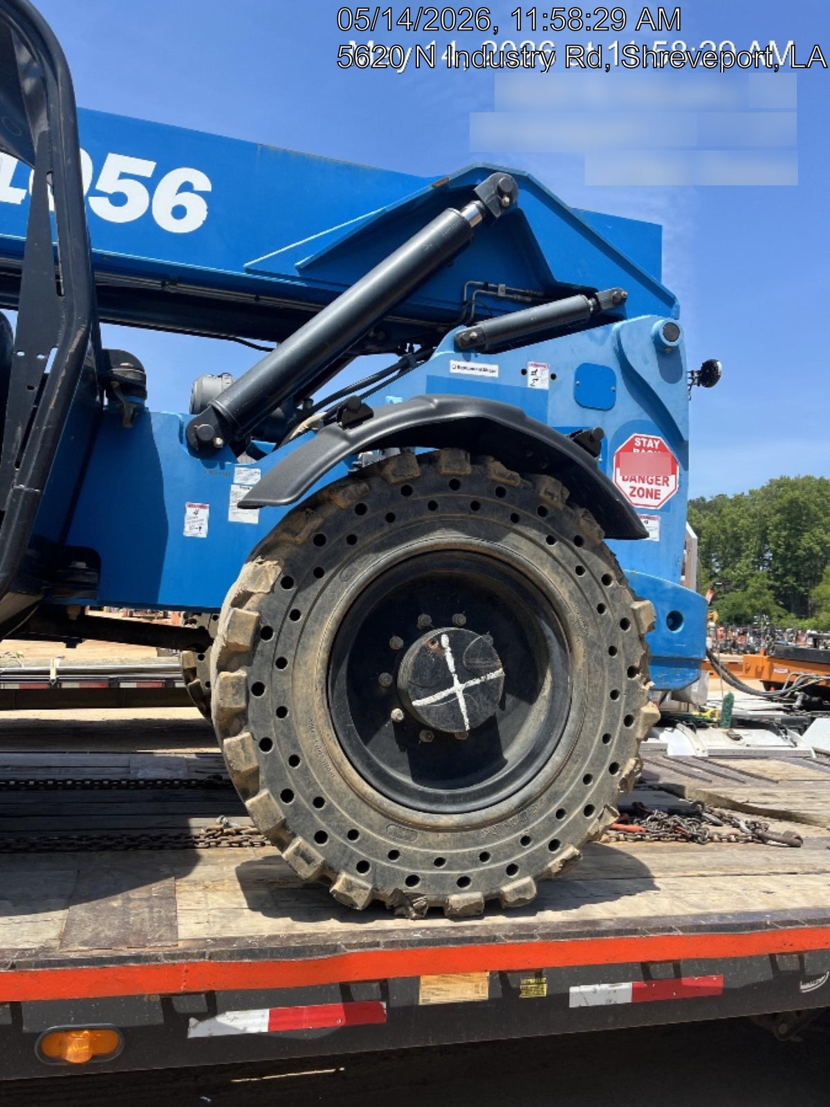 2017 GENIE GTH-1056