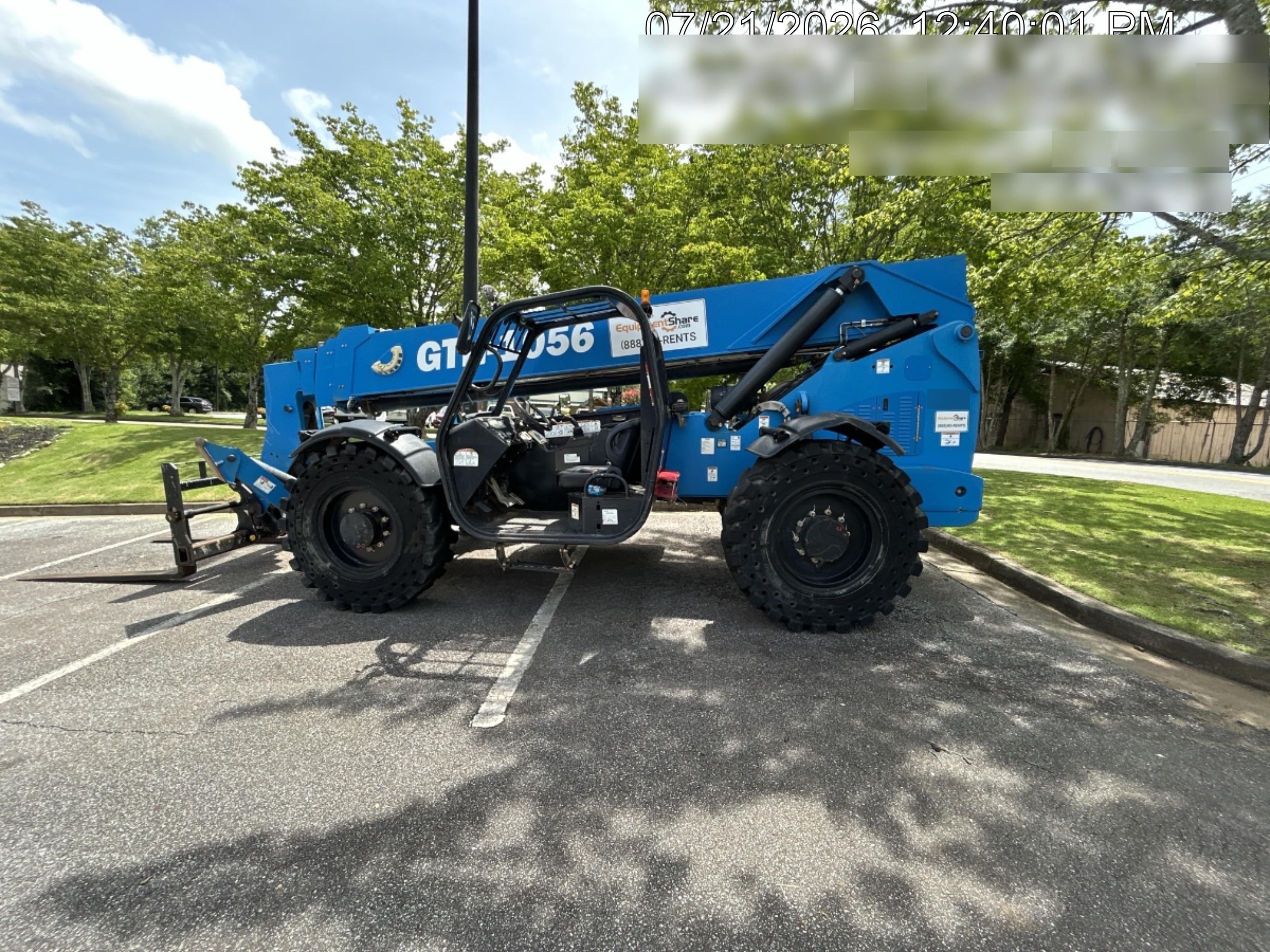 2019 Genie GTH-1056 Canopy, Solid RT Tires, LED Work Lights, Beacon 60" QA Carriage, 60" Forks