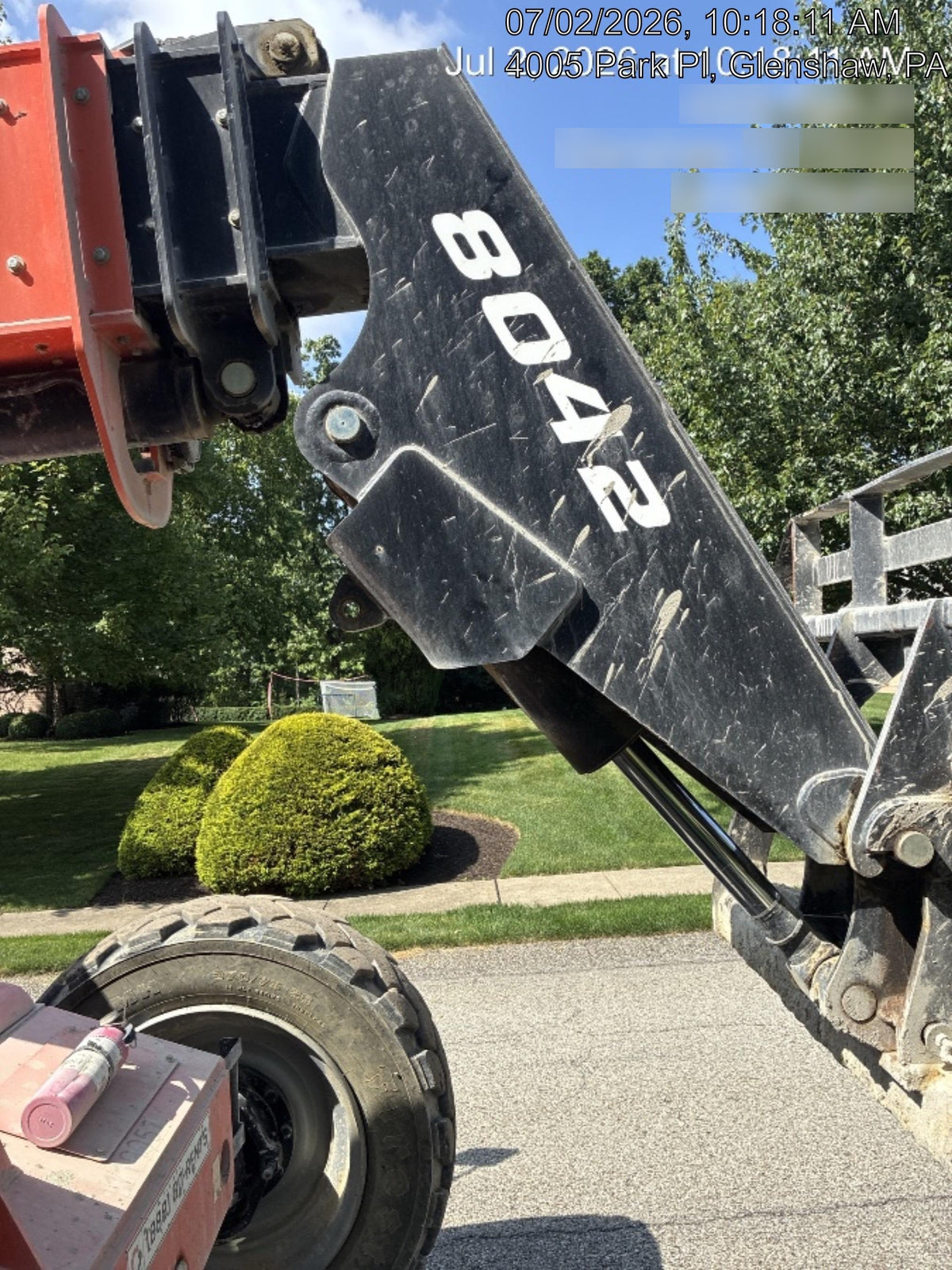 2020 SKYTRAK 8042