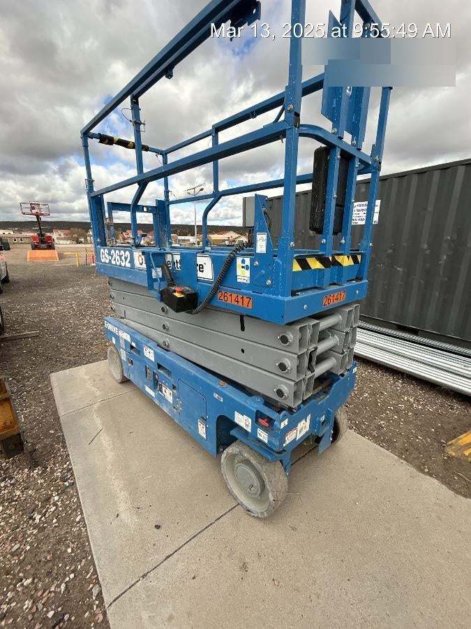 2022 GENIE GS-2632