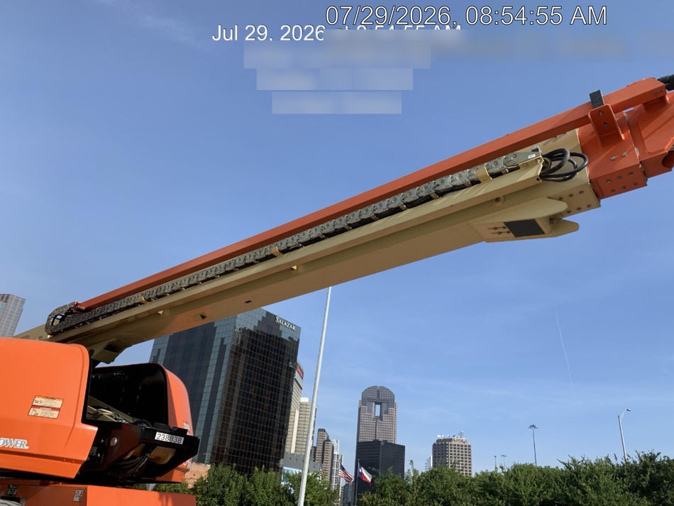 2022 JLG 660SJ