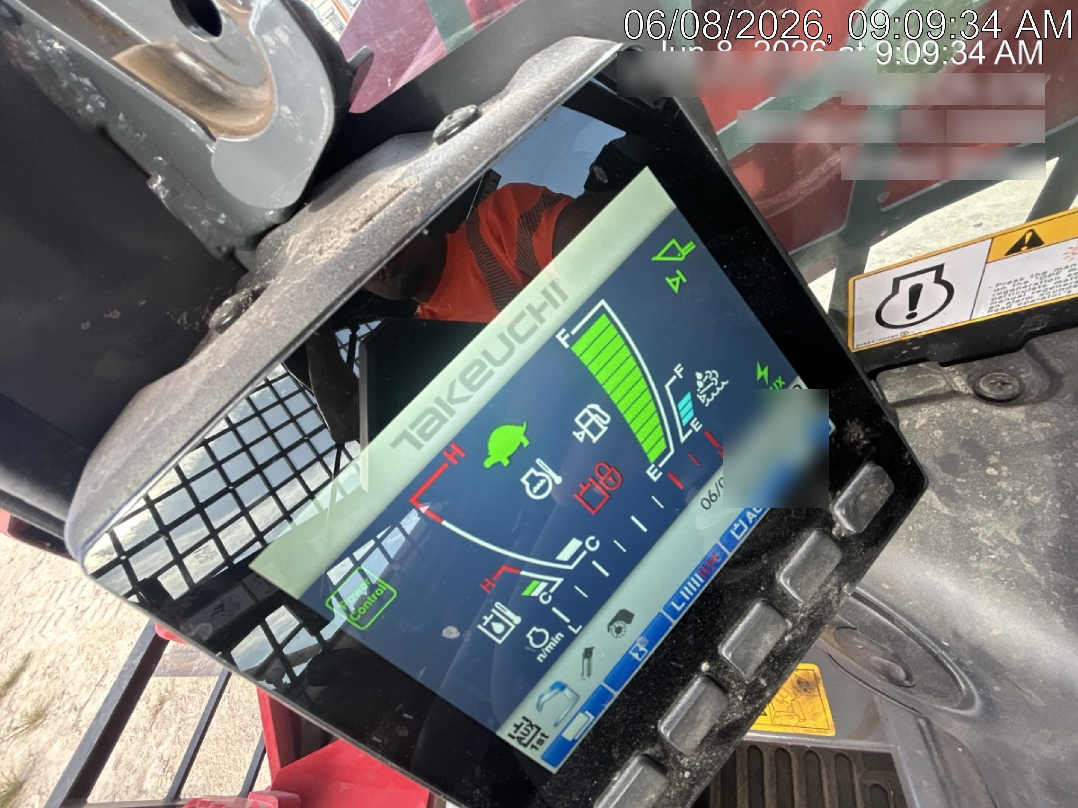 2025 TAKEUCHI TL12V2-CR