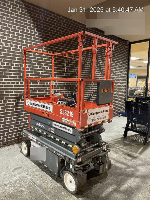 2021 SKYJACK SJ3219