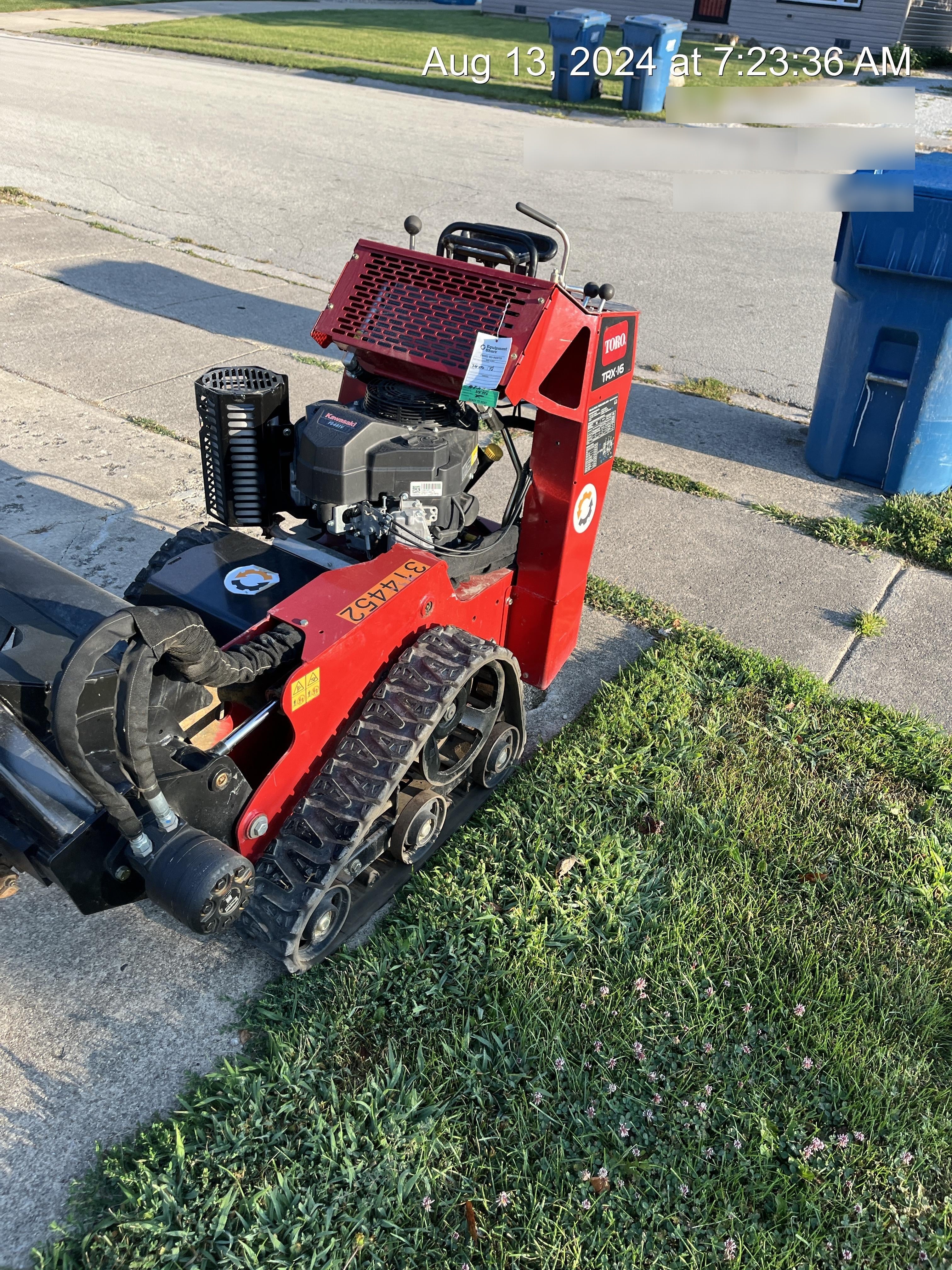 2023 TORO TRX-16