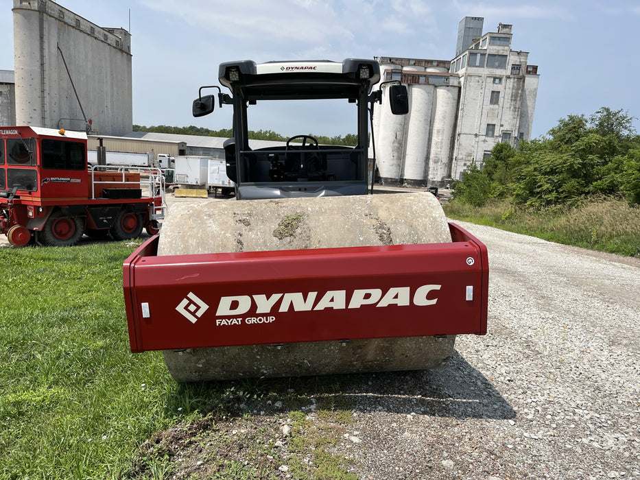 2023 DYNAPAC CA2500D