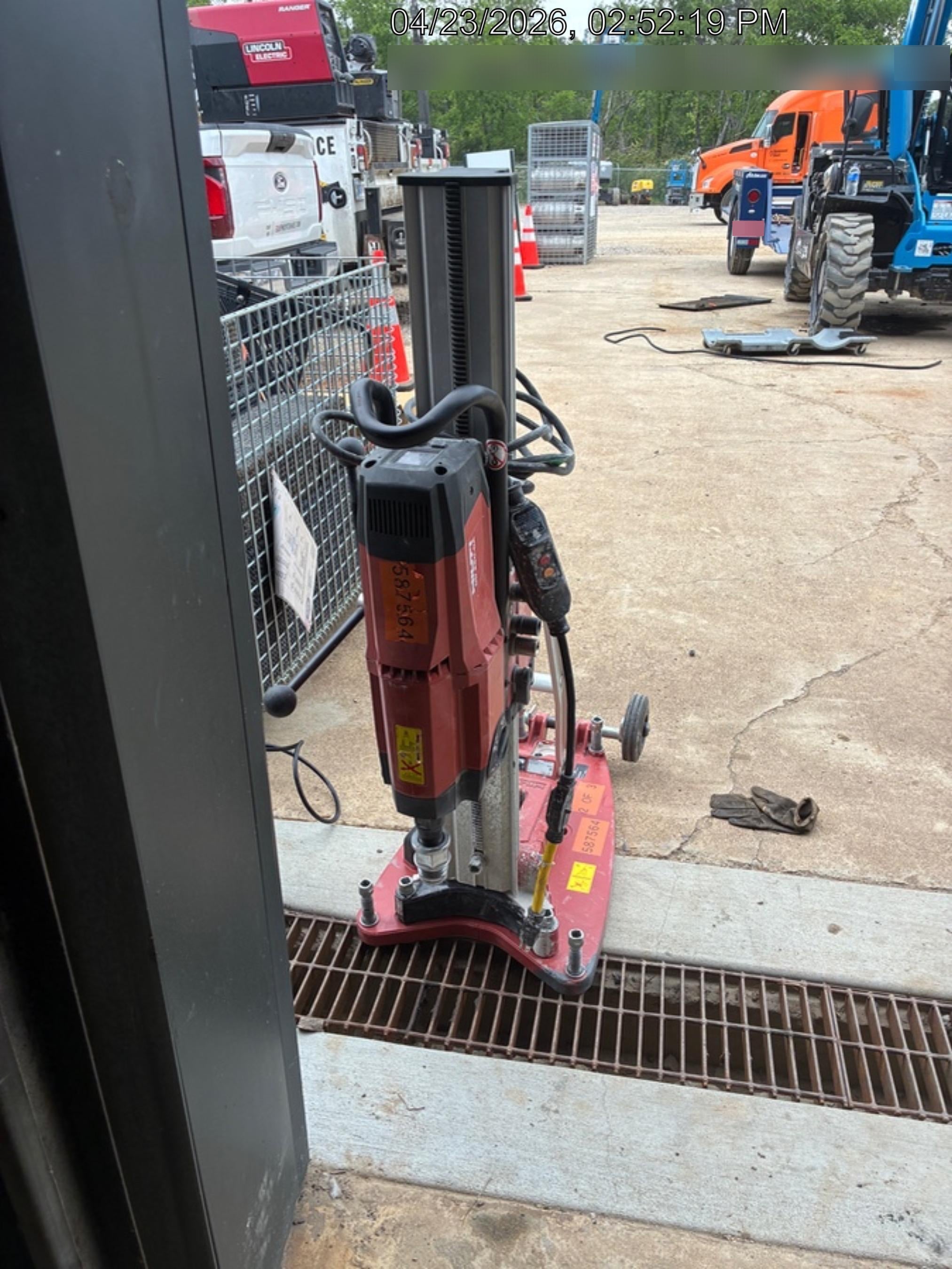 2025 HILTI DD 250