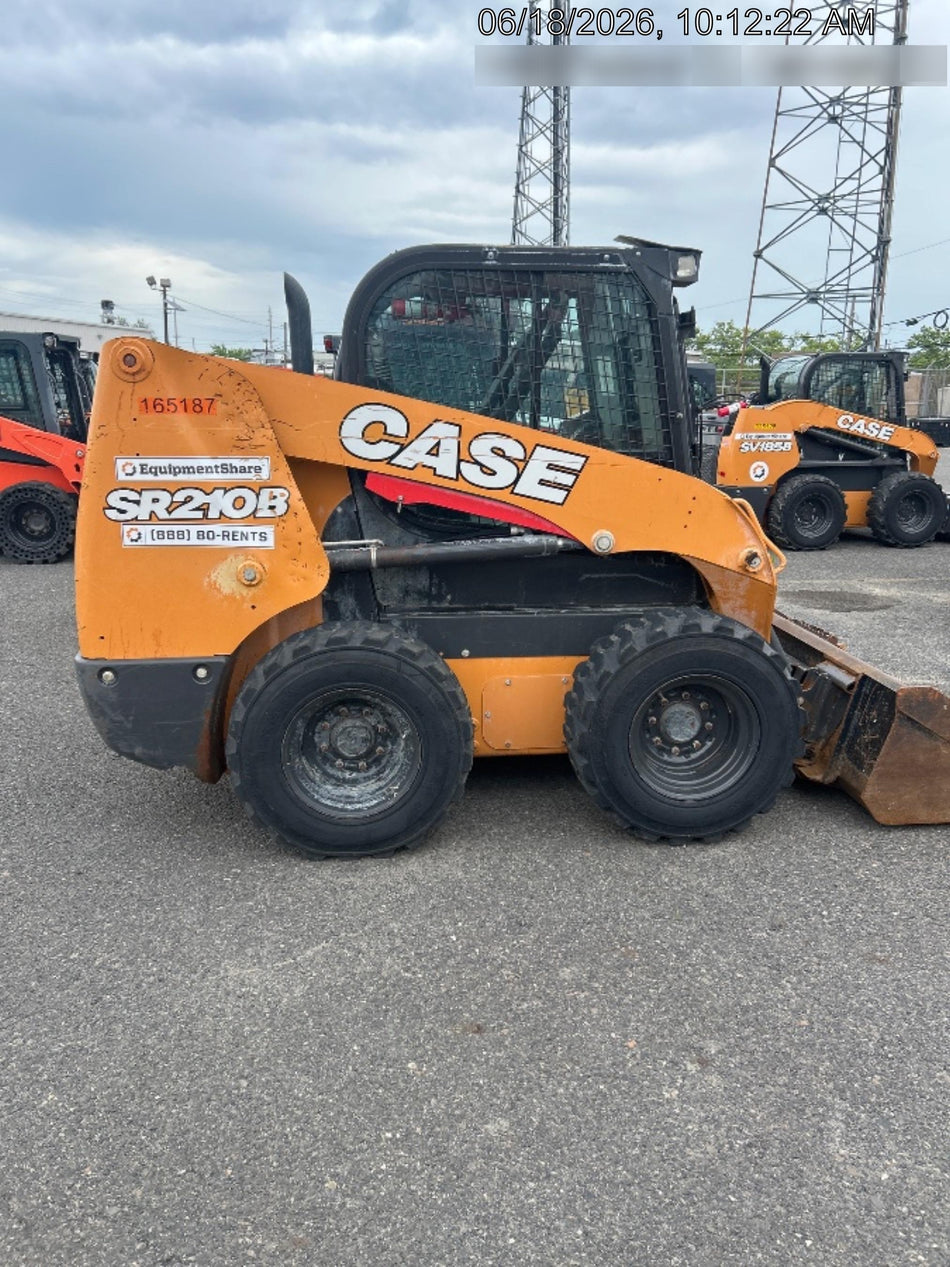 2021 CASE SR210B