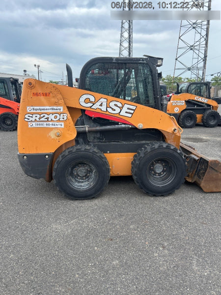 2021 CASE SR210B