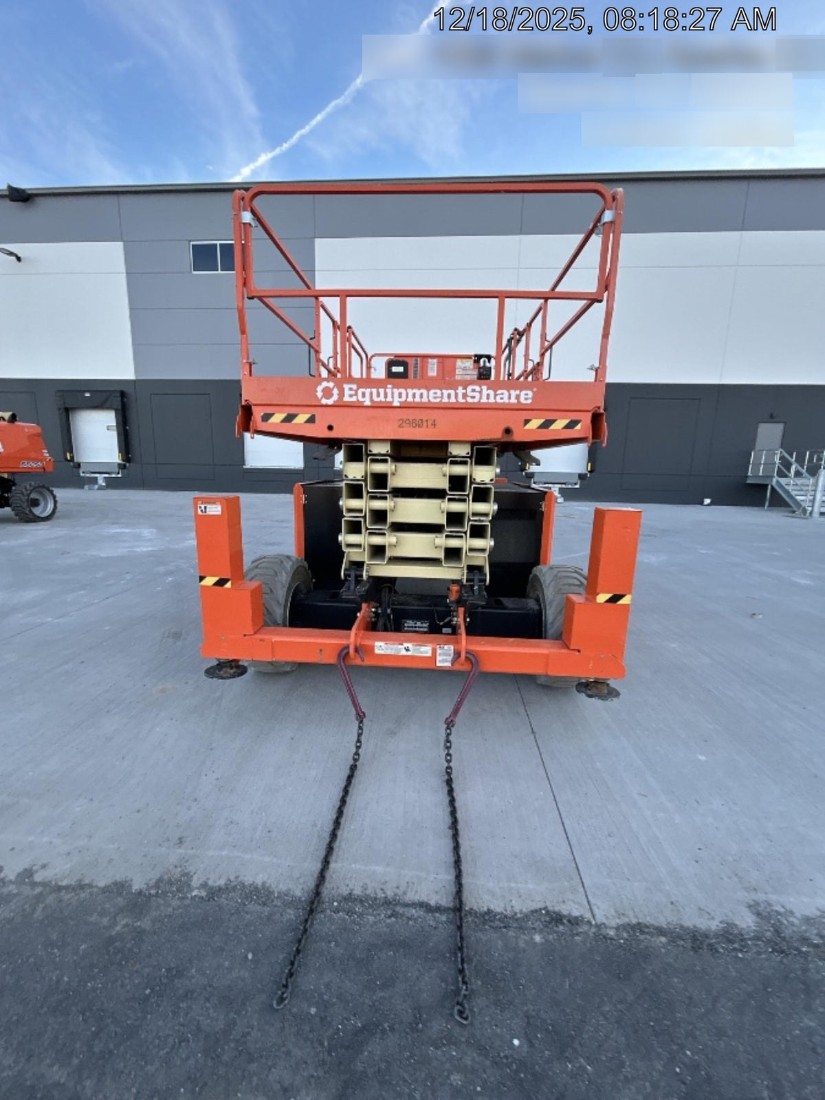 2023 JLG RT4394