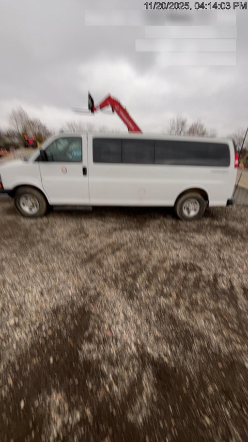 2024 CHEVROLET Express Van - Rental
