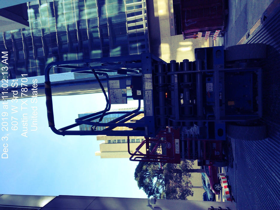 2019 Genie GS-1930 Fixed rails with chain Entry