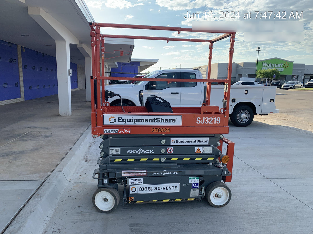2023 SKYJACK SJ3219