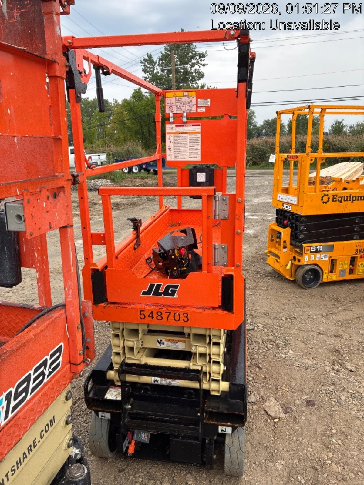2025 JLG ES1932