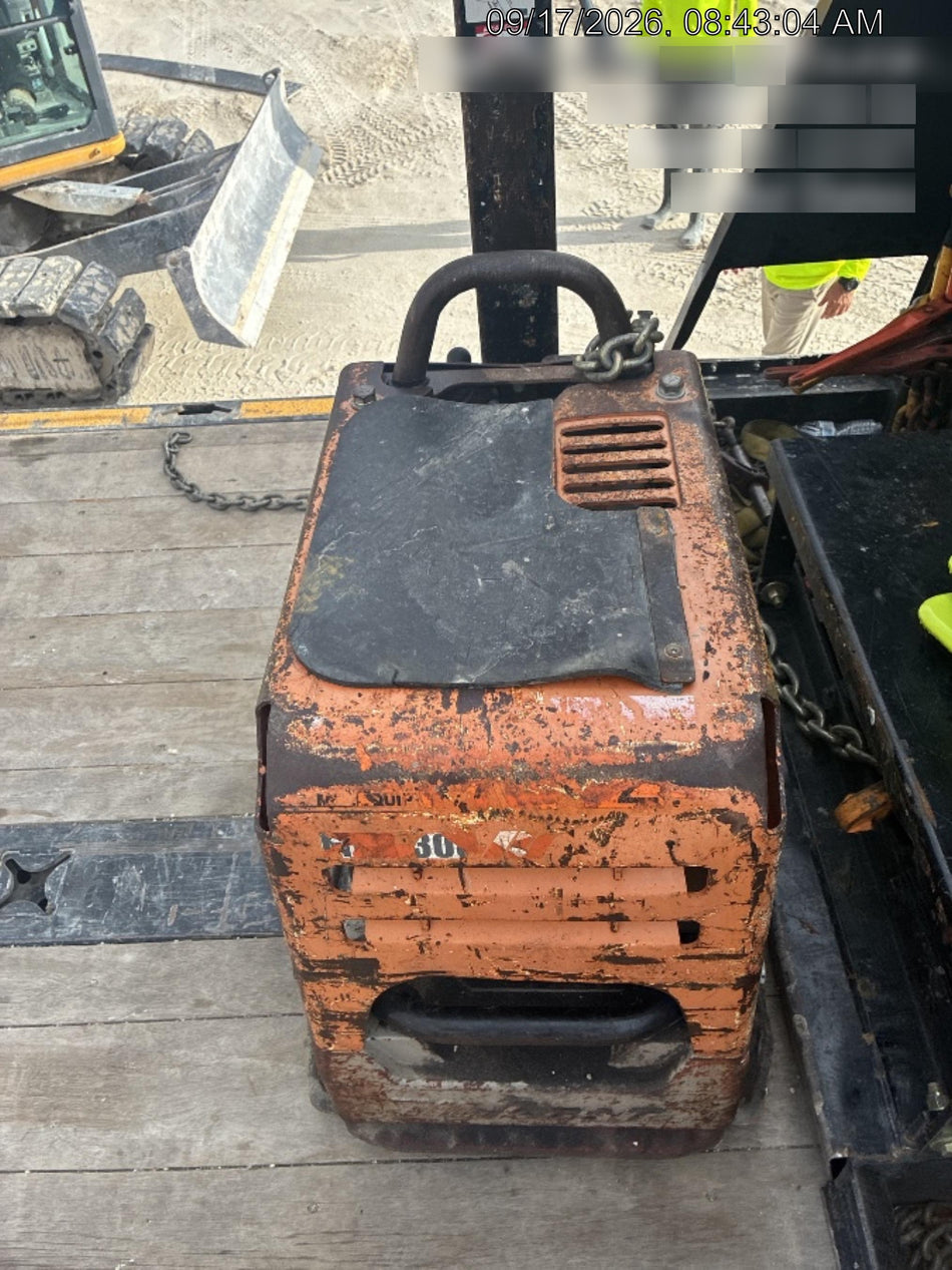 2023 Multiquip MV308GH Honda GX270, 18" Plate, Tachometer