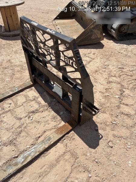 2020 PALADIN 48" Pallet Forks - Paladin