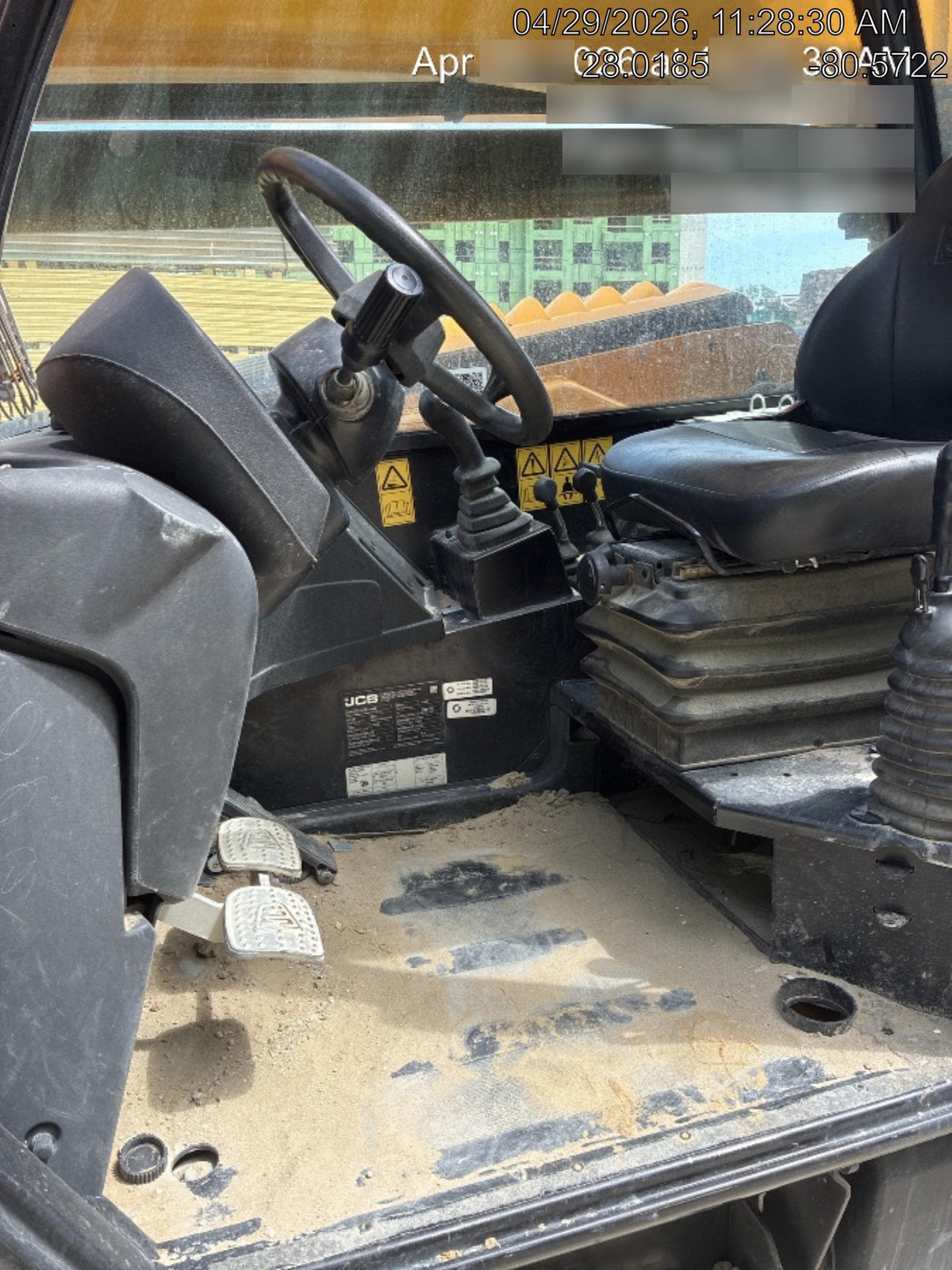 2025 JCB 512-56