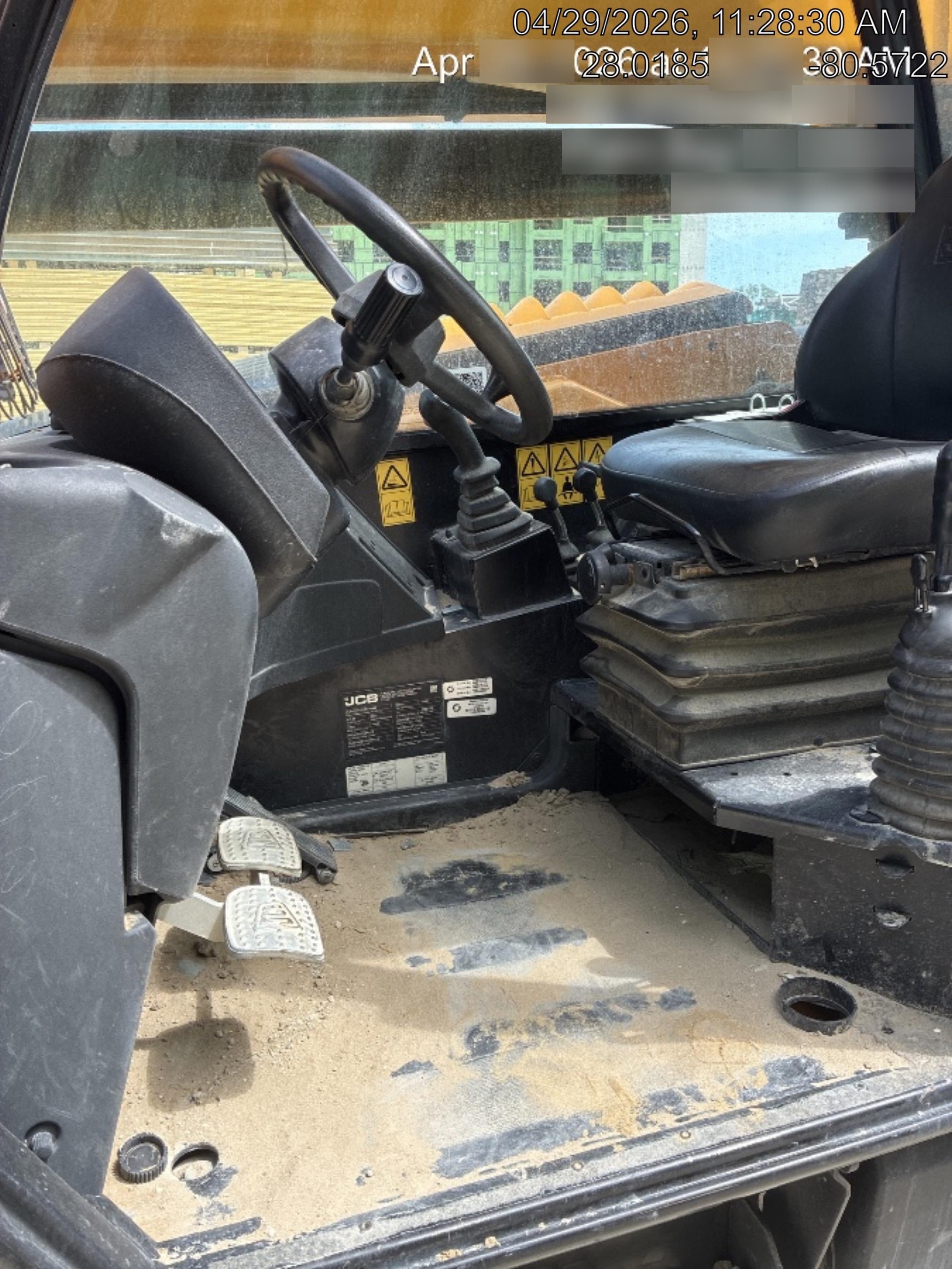 2025 JCB 512-56
