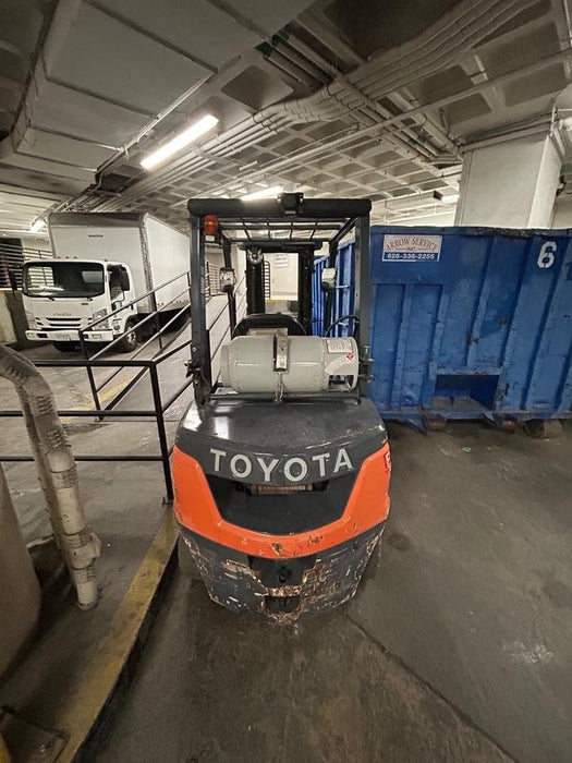 2022 TOYOTA 50-8FGU25