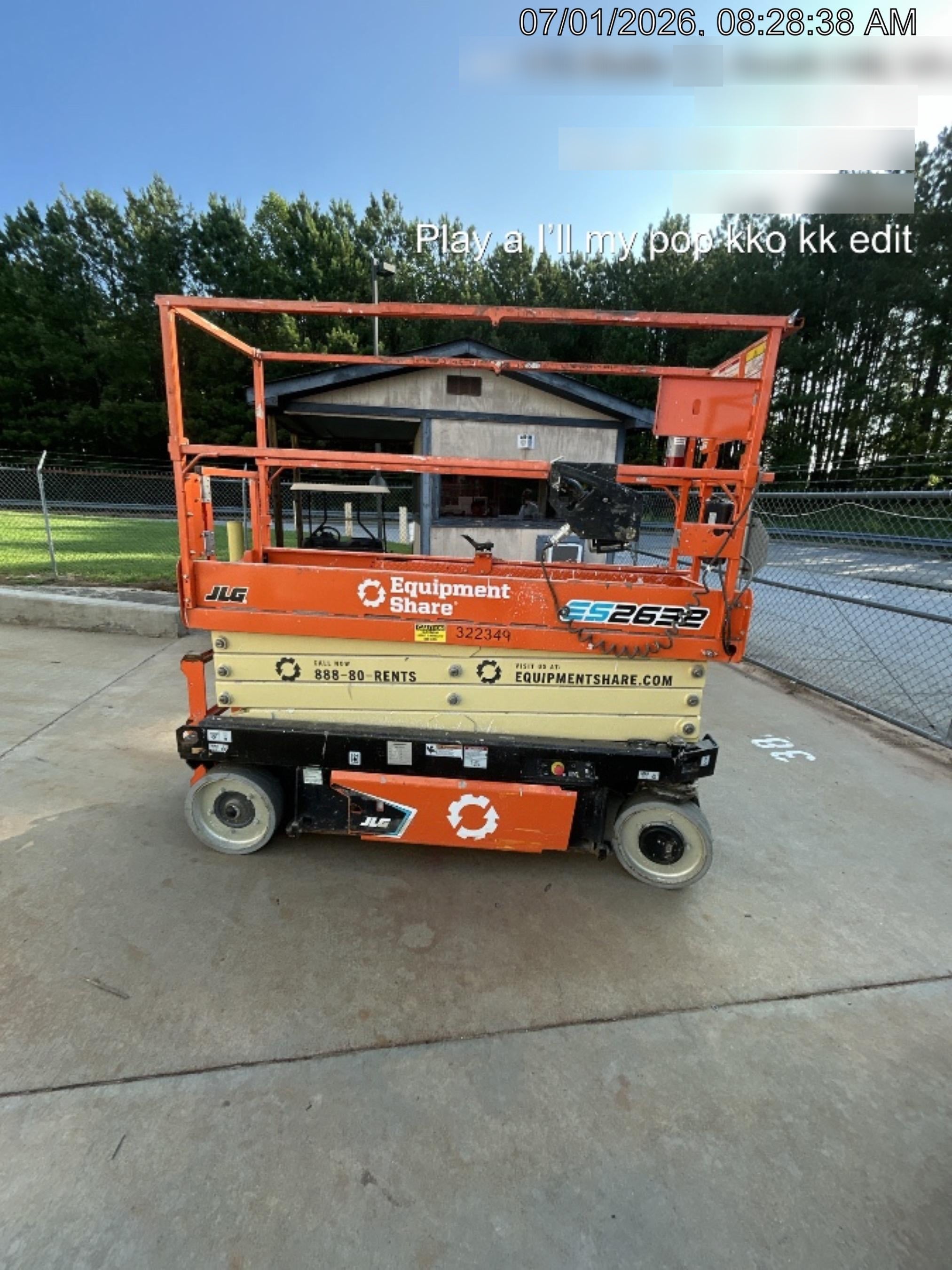 2023 JLG ES2632