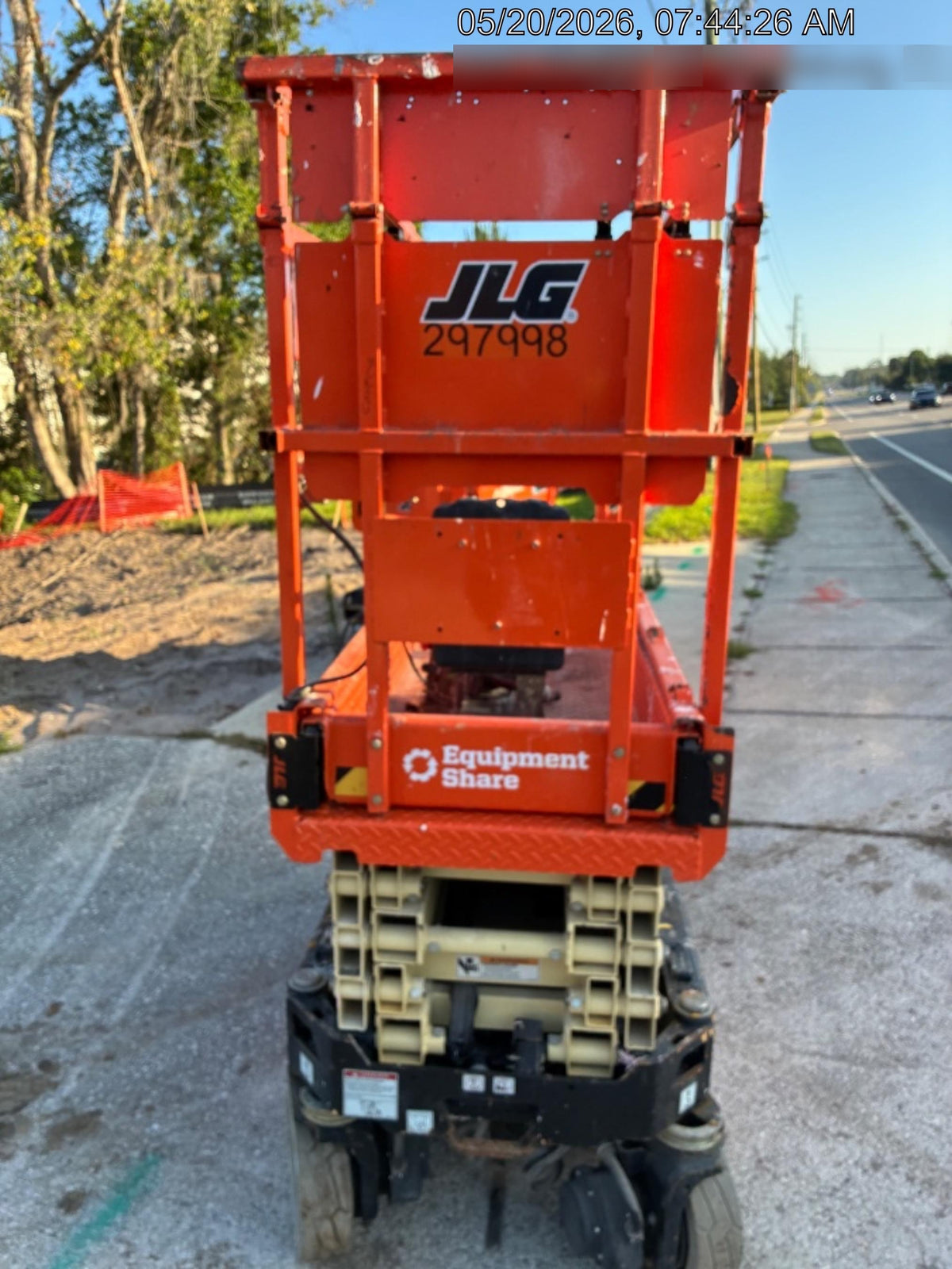 2023 JLG ES1932