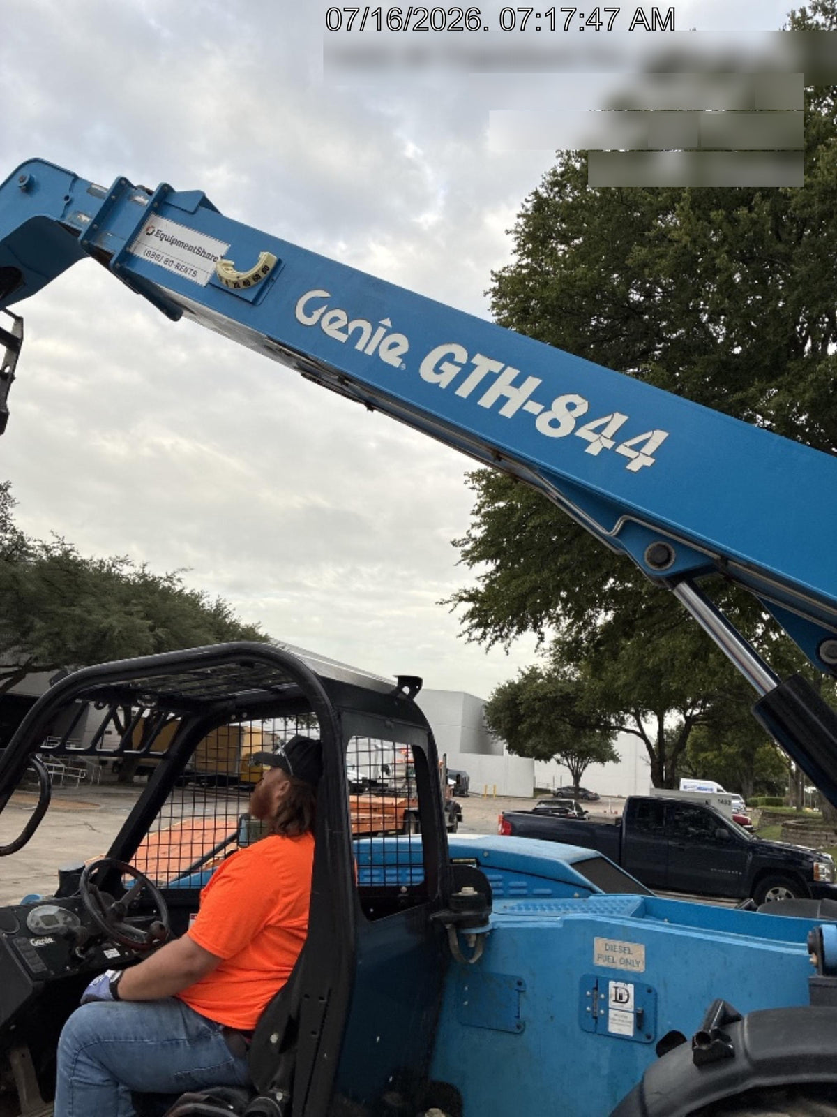 2016 GENIE GTH-844